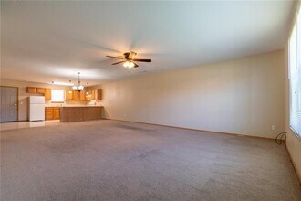 230 Meadow Ct in Siloam Springs, AR - Building Photo - Building Photo