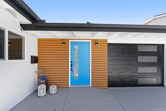 4865 Onate Ave in San Diego, CA - Building Photo - Building Photo
