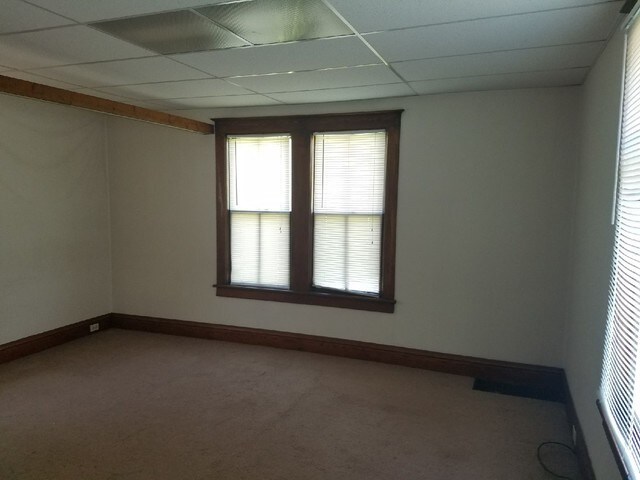 517 Morris St in Oglesby, IL - Building Photo - Building Photo