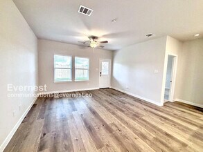 32506 Timber Point Dr in Brookshire, TX - Building Photo - Building Photo