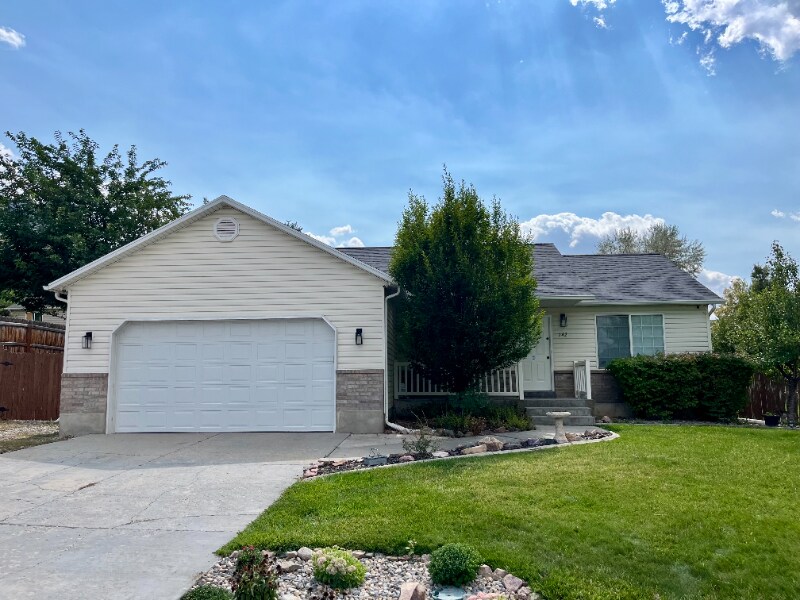 742 150 S in Santaquin, UT - Building Photo