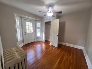 641 Parkwood St NE in Grand Rapids, MI - Building Photo - Building Photo