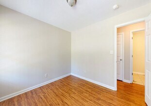 1427 Lantana Ln NW in Knoxville, TN - Building Photo - Building Photo