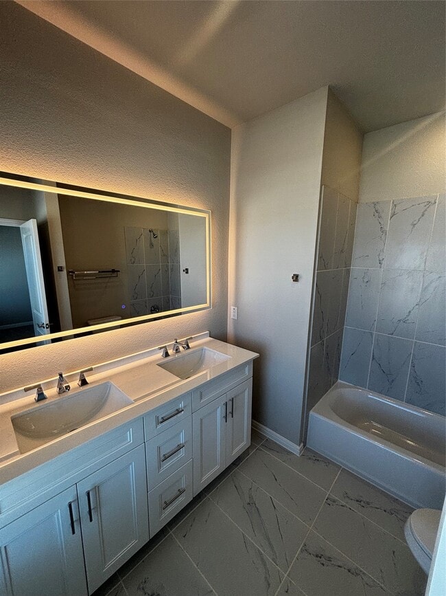 14514 Campbell Cv Ln in Texas City, TX - Building Photo - Building Photo