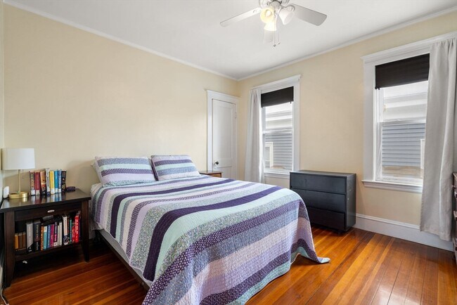 438 Washington St, Unit 438 Washington in Boston, MA - Building Photo - Building Photo