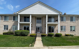 14163 Ivanhoe Dr, Unit 209 Ivanhoe in Sterling Heights, MI - Building Photo