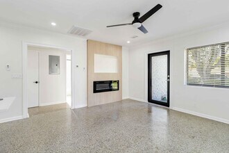 431 52nd St in West Palm Beach, FL - Building Photo - Building Photo