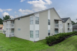 403 S Thomas Rd in Florence, SC - Foto de edificio - Building Photo