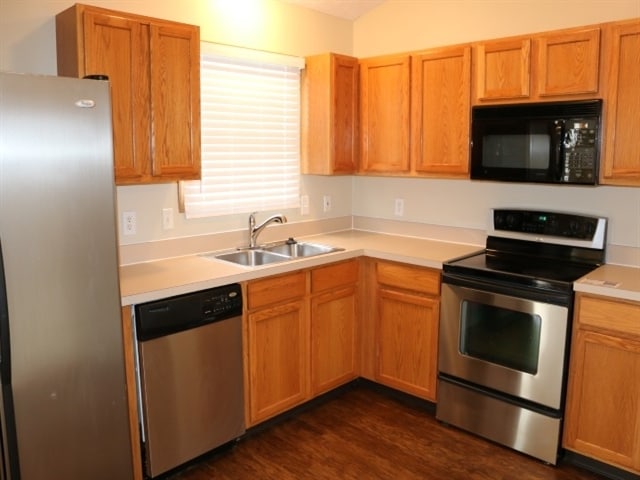 5197 Echelon Dr in Canal Winchester, OH - Building Photo - Building Photo