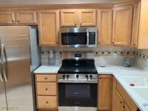 4955 Pepper Cir in Naples, FL - Building Photo - Building Photo