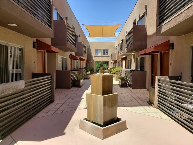 Aria Apartment Homes in Canoga Park, CA - Building Photo - Building Photo