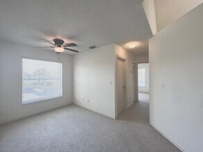113 Wading Bird Cir, Unit 206 in Naples, FL - Building Photo - Building Photo