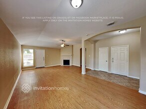 10535 Twin Circles Dr in Montgomery, TX - Building Photo - Building Photo