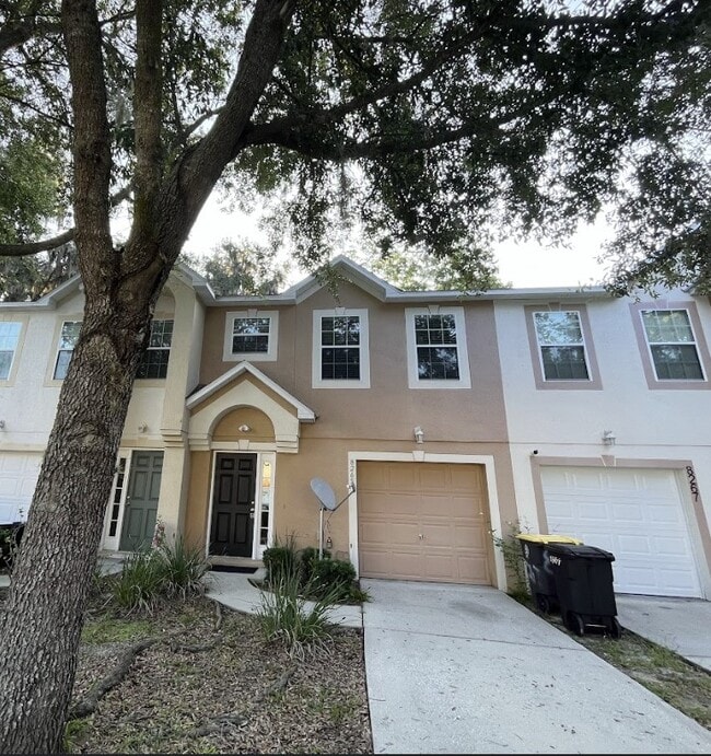 property at 8265 Halls Hammock Ct
