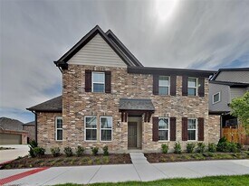 1029 Fallgate Dr in Saginaw, TX - Building Photo