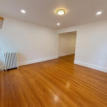 38 Kilsyth Rd in Brookline, MA - Building Photo - Building Photo