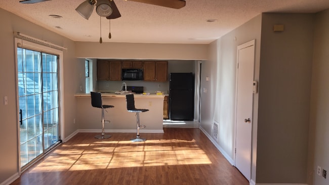 property at 282 Ferdinand Cir