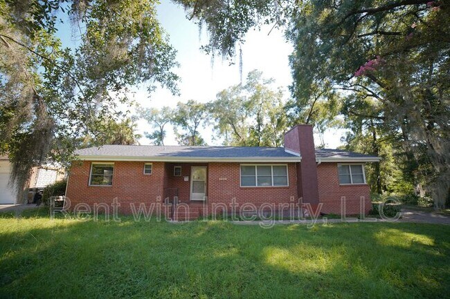 property at 1006 Frazier Ave