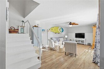 5982 SE Riverboat Dr in Stuart, FL - Building Photo - Building Photo