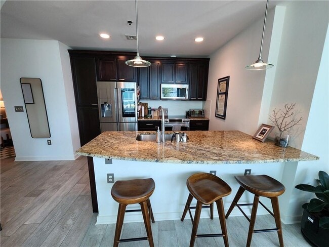 property at 923 Peachtree St NE