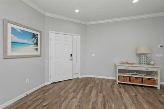 1466 Twin Villas Way in Dunedin, FL - Building Photo - Building Photo