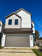4402 Bora Bora Ln in Houston, TX - Building Photo - Building Photo