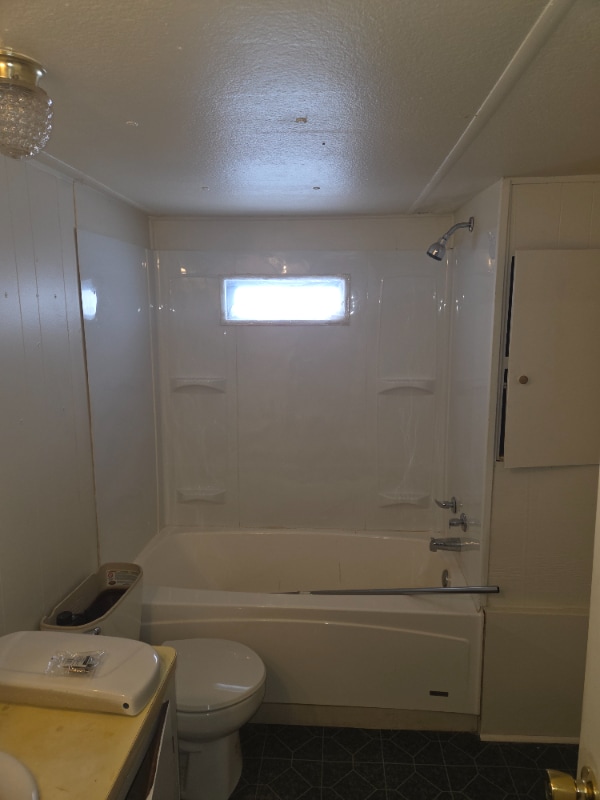 4689 Kirby Ave NE in Canton, OH - Building Photo - Building Photo