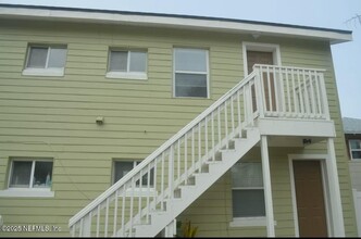 114-116 6th St S in Jacksonville Beach, FL - Building Photo - Building Photo