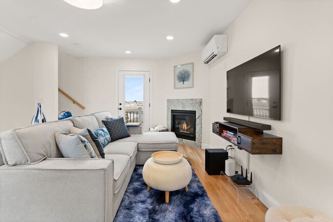 74 Island Path in Hampton, NH - Building Photo - Building Photo