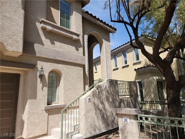 property at 11824 Amistoso Ln