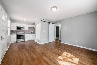 313 E Moler St in Columbus, OH - Building Photo - Building Photo