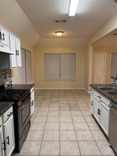 17623 Coventry Park Dr in Houston, TX - Building Photo - Building Photo