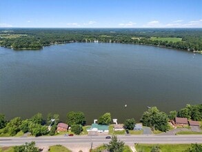 773 US-63 in Clayton, WI - Building Photo - Building Photo