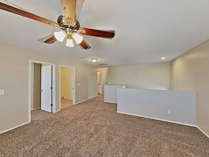 16008 W Vogel Ave in Goodyear, AZ - Building Photo - Building Photo