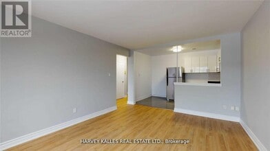 31-131 Clearview Heights in Toronto, ON - Building Photo - Building Photo