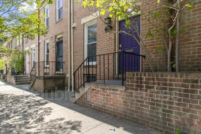 922 South Paca St in Baltimore, MD - Building Photo - Building Photo