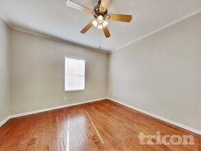 1227 Gordon Oaks Dr in Plant City, FL - Building Photo - Building Photo