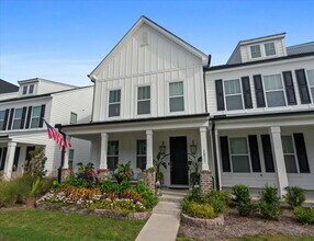 1011 Swamp Harrier Ave in Ravenel, SC - Building Photo - Building Photo