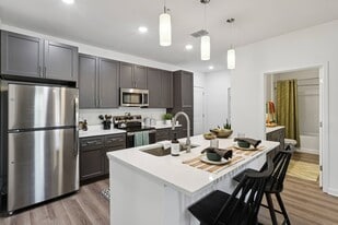 Revello Apartments in Nokomis, FL - Building Photo