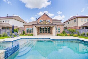 67 Springtime Creek Dr in Magnolia, TX - Building Photo