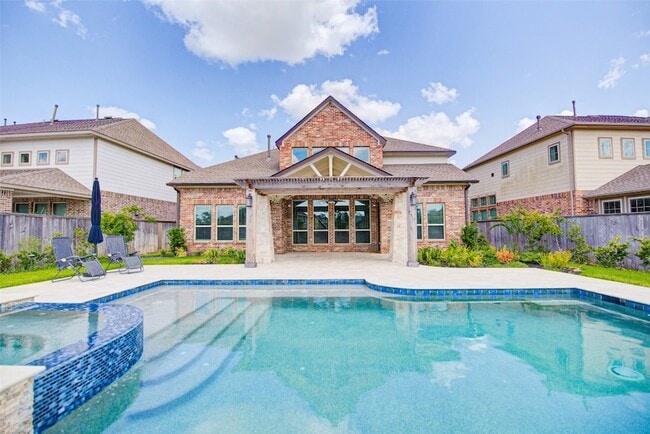 property at 67 Springtime Creek Dr