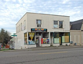 5501 University Way in Seattle, WA - Building Photo - Building Photo