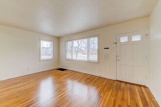 7237 Ruddy Ln in St. Louis, MO - Building Photo - Building Photo