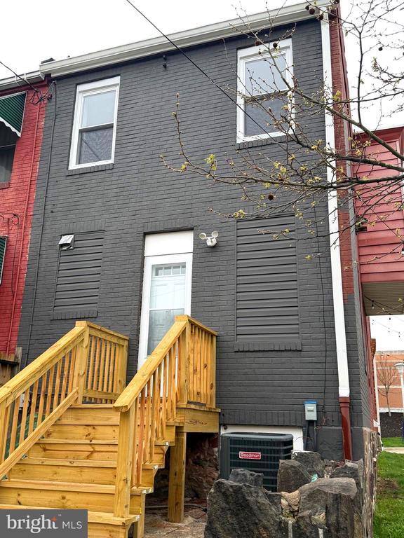 301 Cornwall St in Baltimore, MD - Building Photo - Building Photo
