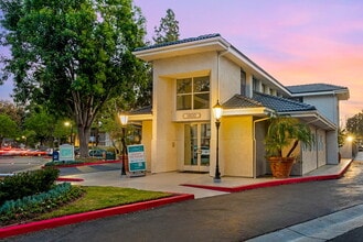 Hillcrest Park in Newbury Park, CA - Building Photo - Building Photo