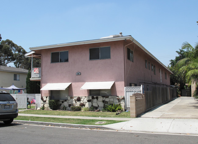 6759 Obispo Ave in Long Beach, CA - Building Photo - Building Photo