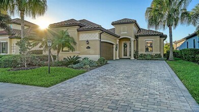 5914 Cessna Run in Bradenton, FL - Building Photo - Building Photo