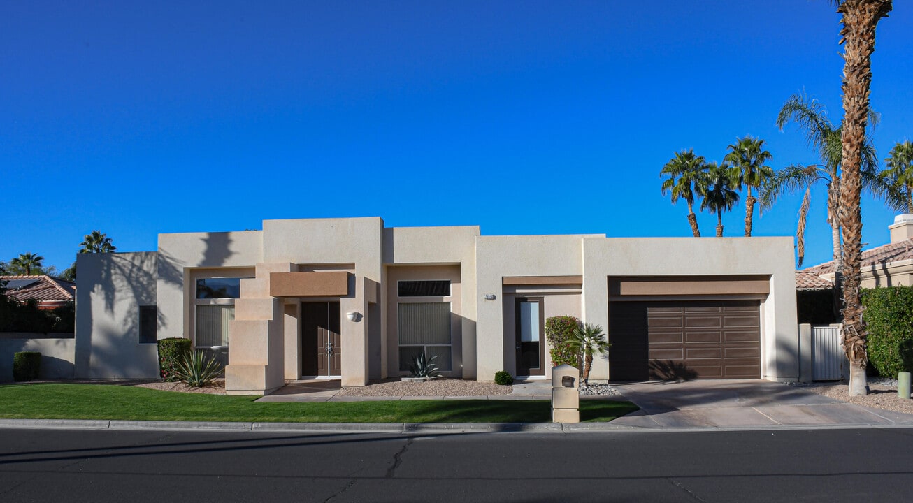75940 Nelson Ln in Palm Desert, CA - Building Photo
