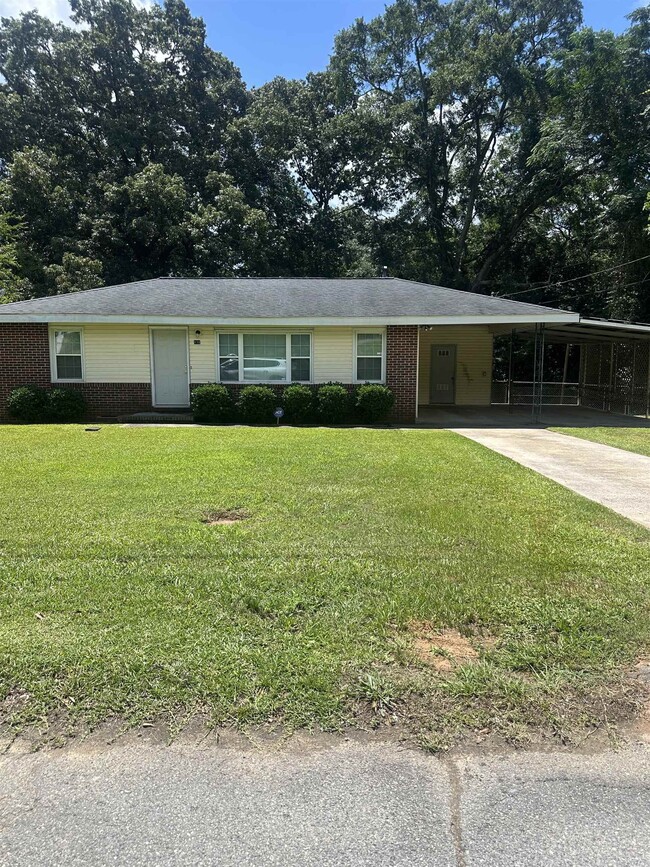 property at 131 Oak Ave