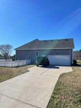 150 Travis Blvd in Moyock, NC - Building Photo - Building Photo